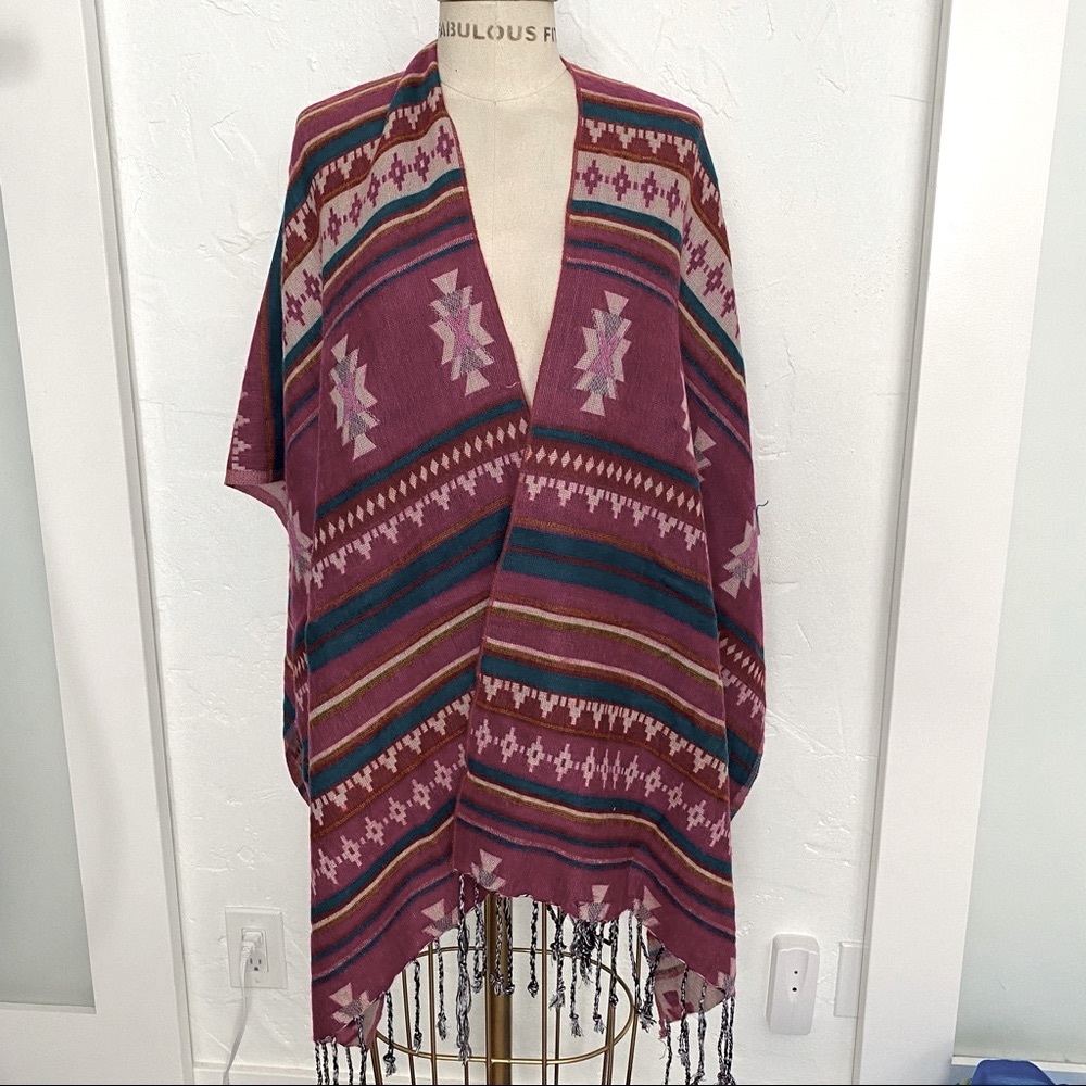 Jules Smith multi wrap poncho cover fringe O/S